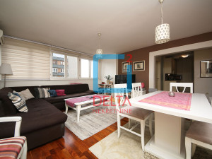 Adaptiran trosoban stan / Bolnička / Višnjik / Centar