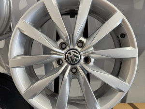 Original Aluminijske Felge 17 Volkswagen Golf 6 7