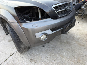 Branik hauba Kia Sorento 2005 (fotografija 1)