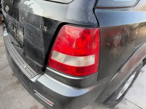 Branik zadnji Kia Sorento (fotografija 3)