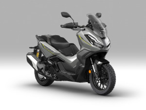 Honda ADV 350 + Smart kofer