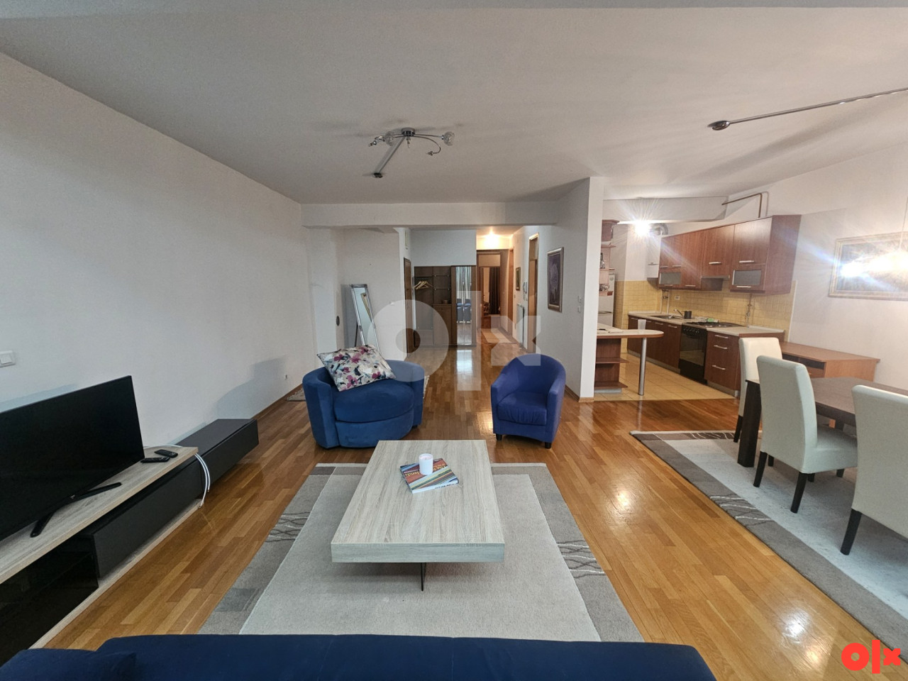 Trosoban stan 115 m² / Skenderija / Centar - Więcej