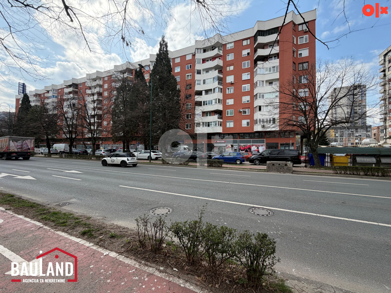 Četverosoban stan, 87m2 / Grbavica, Novo Sarajevo