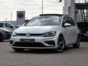 Volkswagen Golf R-Line 2.0 TDI DSG 4Motion