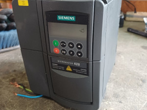FREKVENTNI REGULATOR SIEMENS 2.2kW