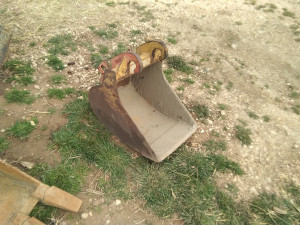 Kašika za bager. CW 05 spojka. 40 cm širina.