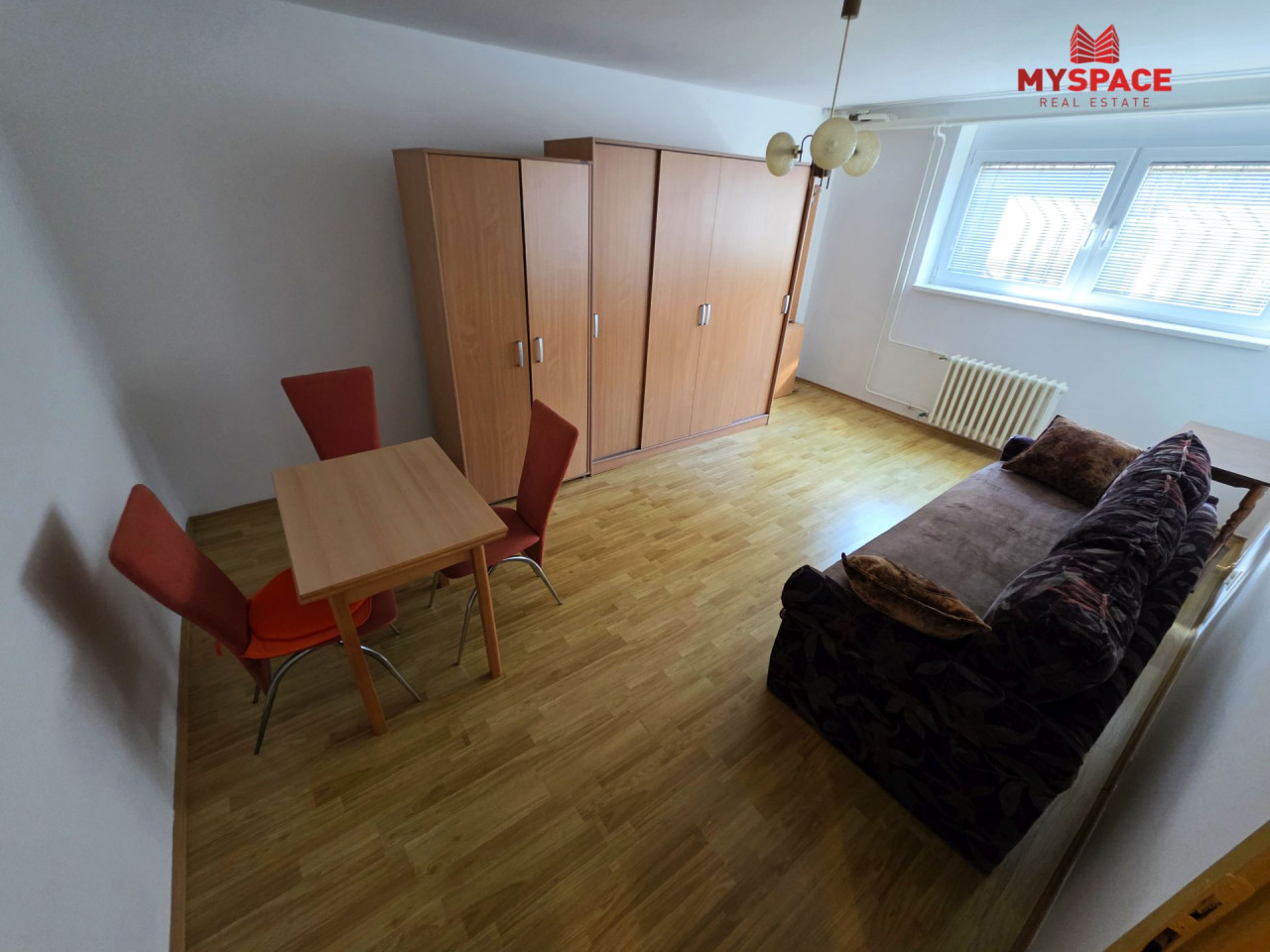 MY SPACE/ Stan/ Cengic Vila/ RENOVIRAN/ 52 m2 2