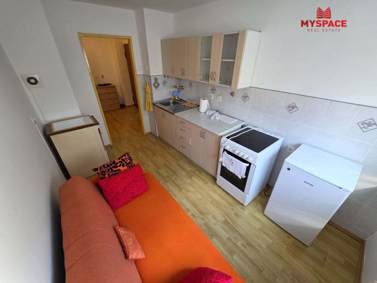 MY SPACE/ Stan/ Cengic Vila/ RENOVIRAN/ 52 m² - Widok 5