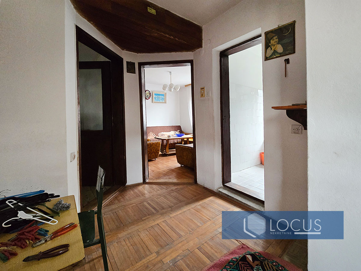 LOCUS: Kuća na parceli 541m2, Baruthana, Faletići 6