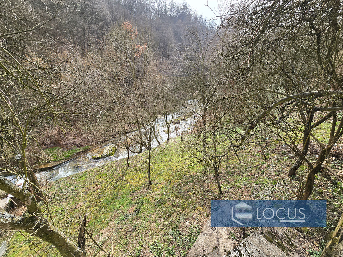 LOCUS: Kuća na parceli 541m2, Baruthana, Faletići 11