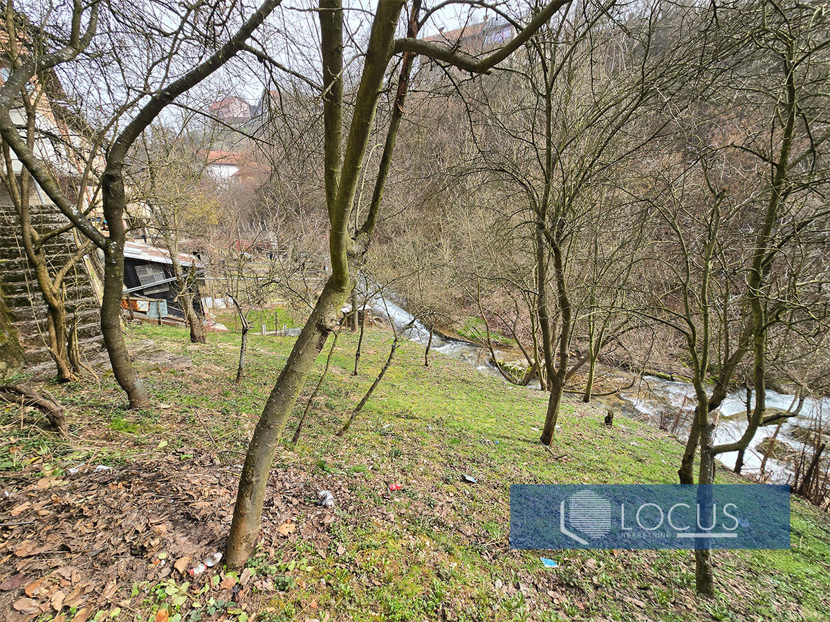 LOCUS: Kuća na parceli 541m2, Baruthana, Faletići 16