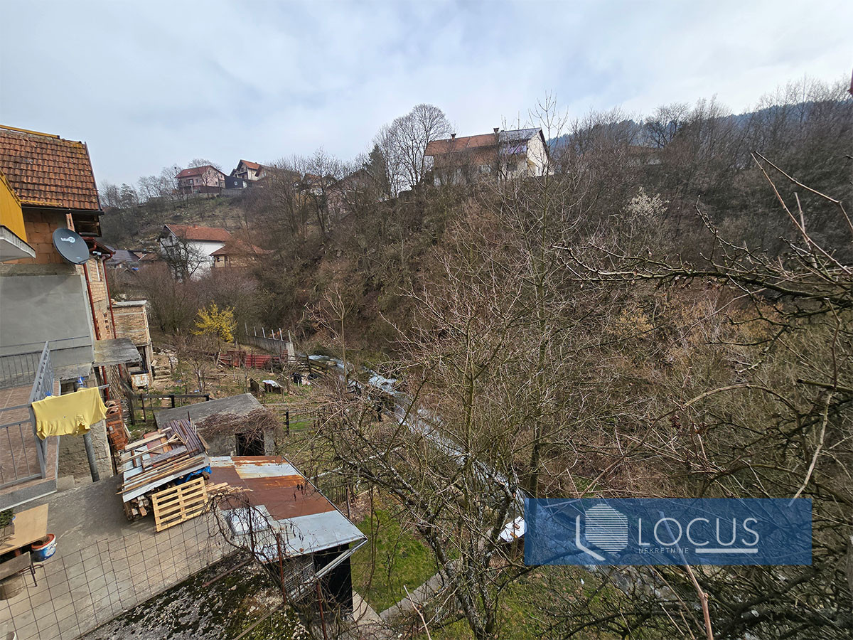 LOCUS: Kuća na parceli 541m2, Baruthana, Faletići 17