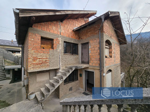 LOCUS: Kuća na parceli 541m2, Baruthana, Faletići