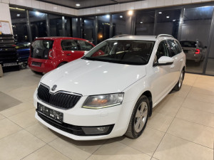 ŠKODA OCTAVIA COMBI 2.0 TDI ELEGANCE, 2014 GOD