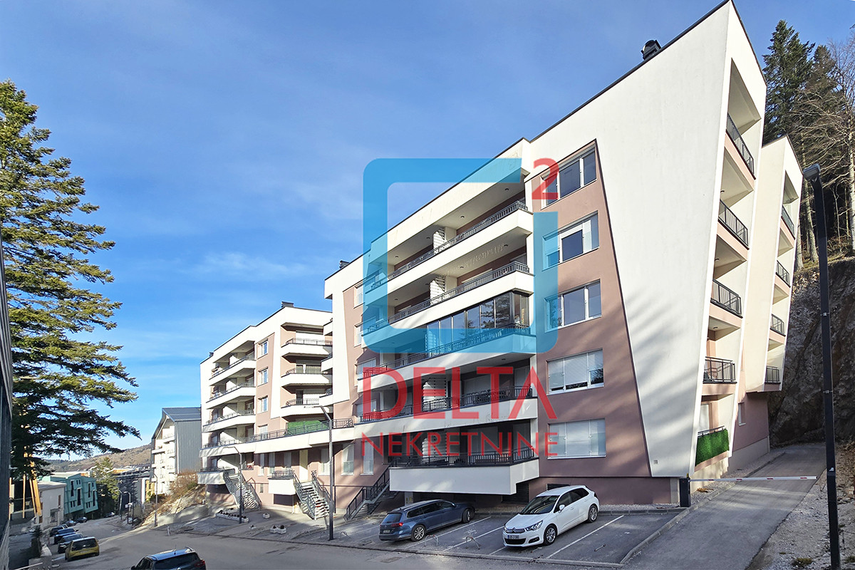 Namješten dvosoban apartman / terasa 33m2 / 1. sprat / Bjelašnica