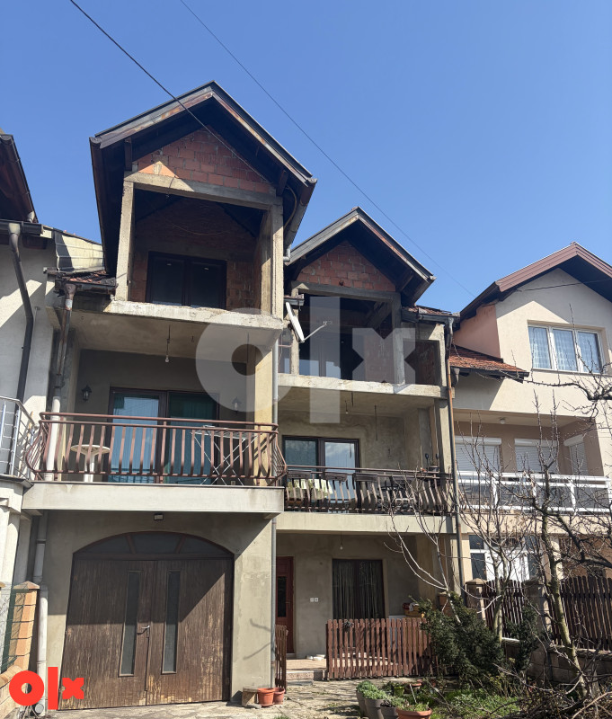 Kuća Živinice 390m2