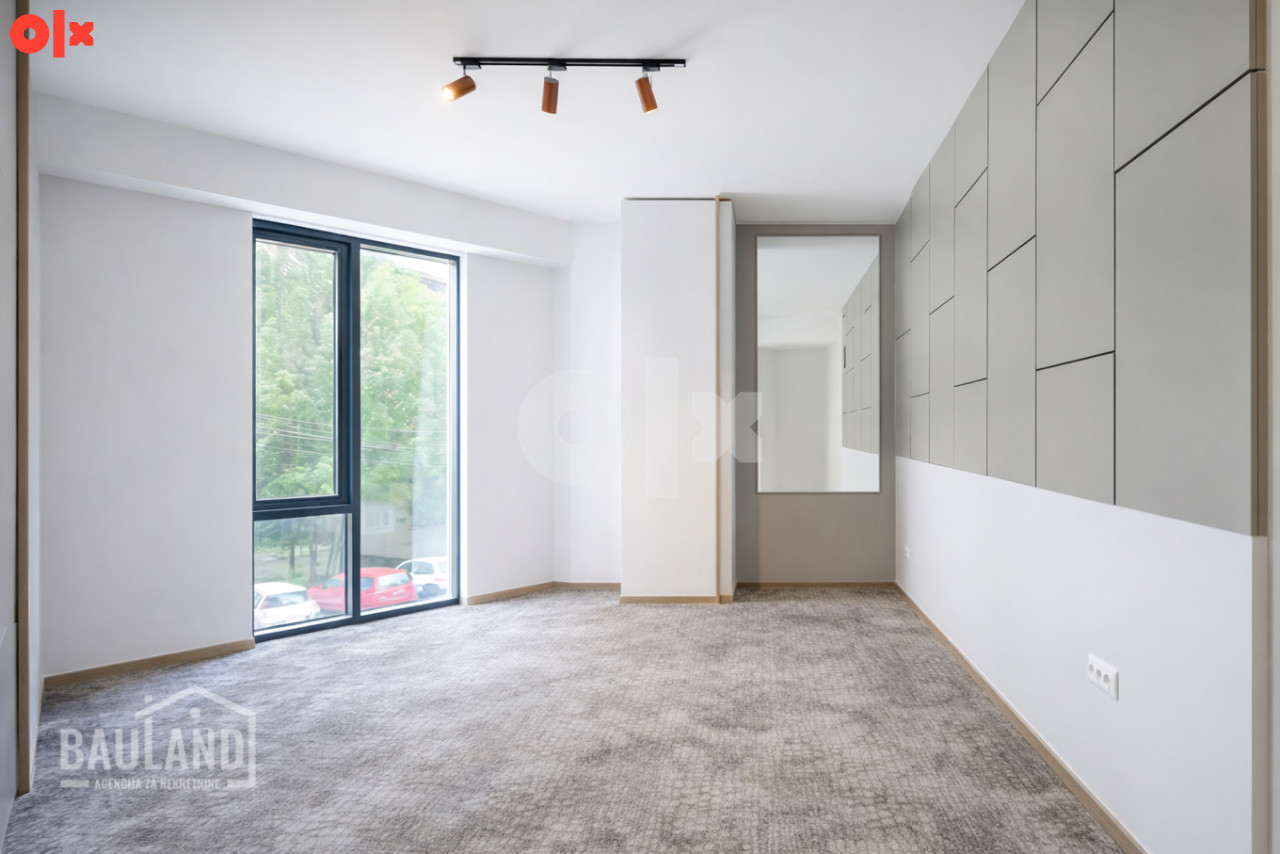 BAULAND/ Kancelarijski poslovni prostori 20-150m2/Stup 2