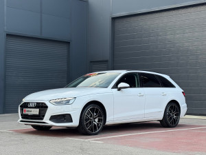 Audi A4 2.0 TDI 204ks S-Tronic Automatik Matrix Facelift 2021