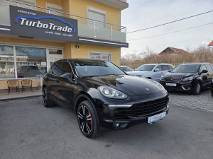 Porsche Cayenne 3.0 V6 AWD