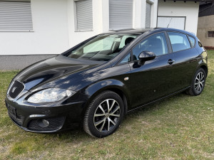 SEAT LEON 1.6 TDI 77kw 2012g UVOZ