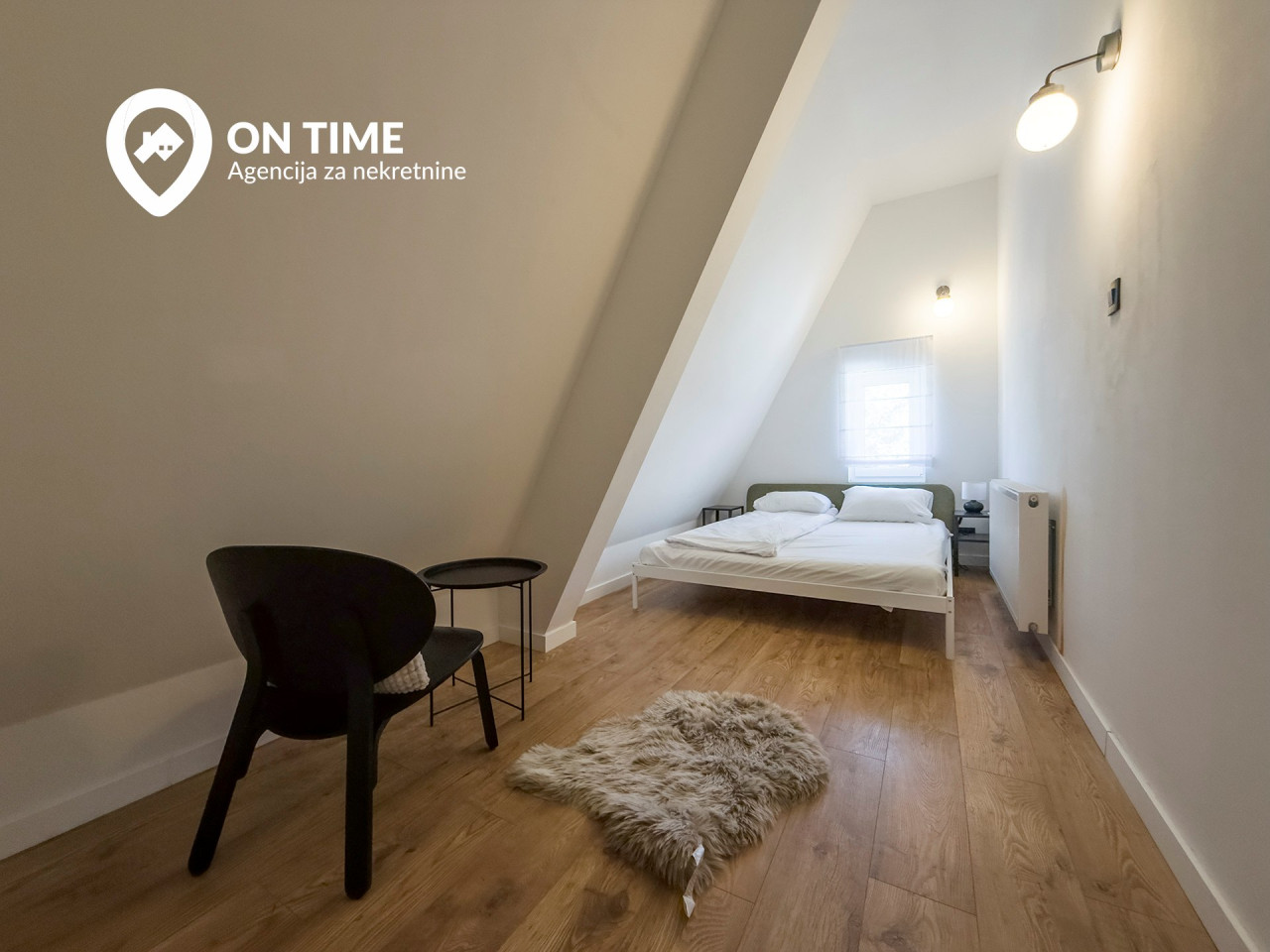 ON TIME prodaje: Luksuzan apartman Jahorina - Dvorišta 21