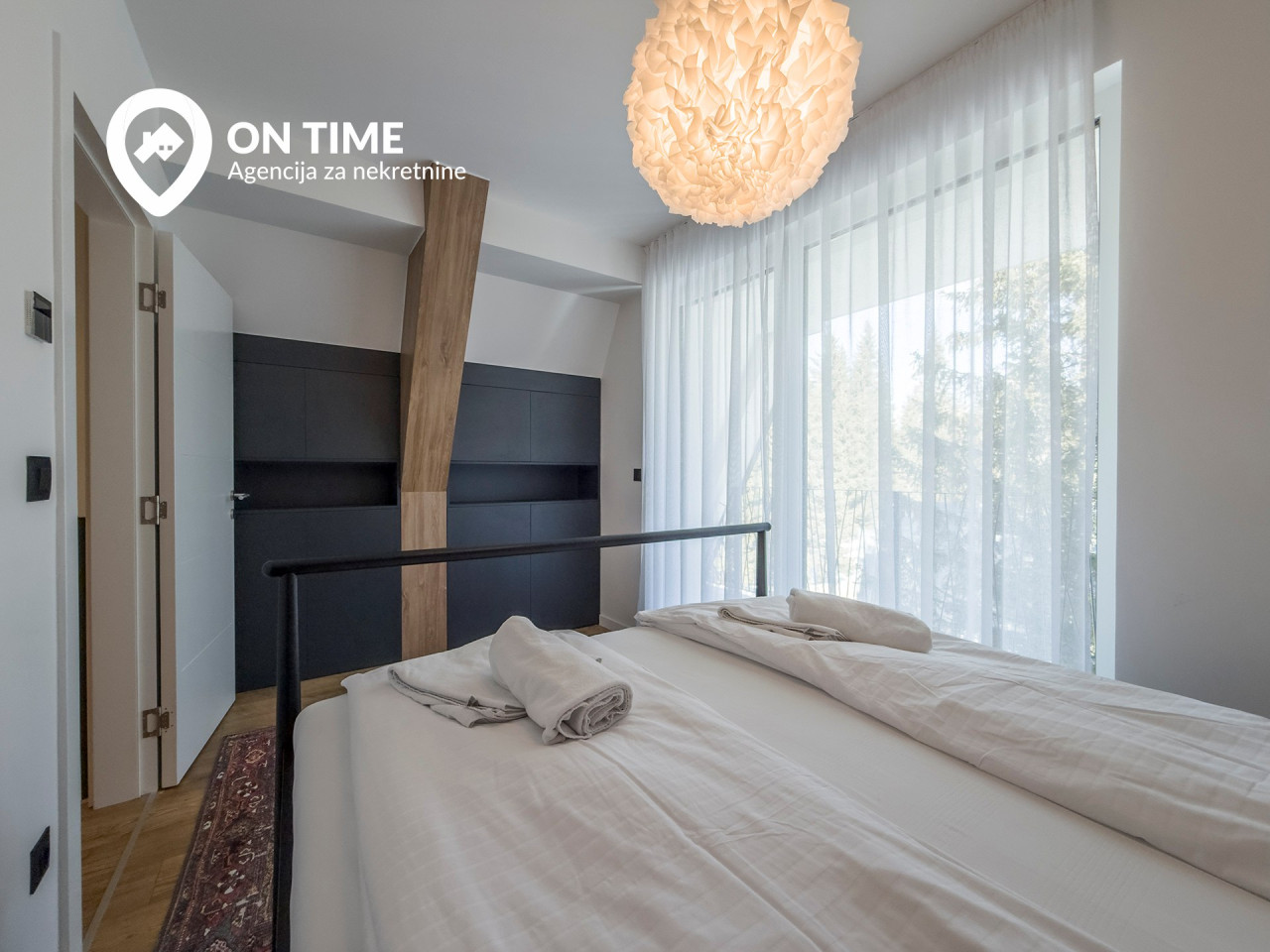 ON TIME prodaje: Luksuzan apartman Jahorina - Dvorišta 18