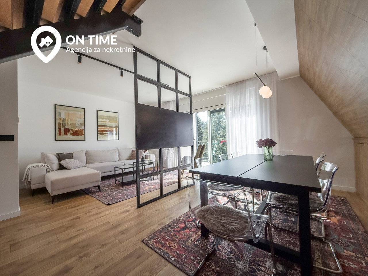 ON TIME prodaje: Luksuzan apartman Jahorina - Dvorišta 6