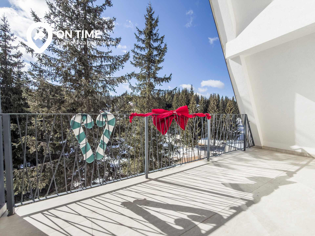 ON TIME prodaje: Luksuzan apartman Jahorina - Dvorišta 8