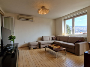 Trosoban stan Centar prodaja Odobašina