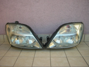 Farovi Renault Scenic 1 / 99-03.god. Senik