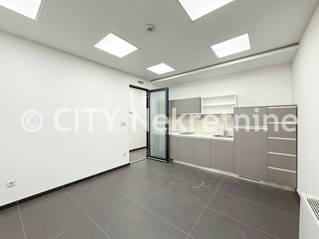 Poslovni prostor - Ilidža - Mostarsko Raskršće - 200 m2 12