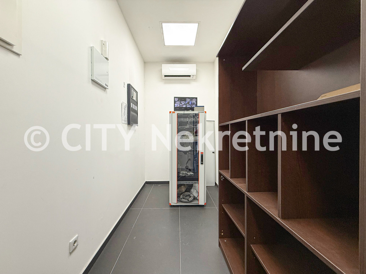 Poslovni prostor - Ilidža - Mostarsko Raskršće - 200 m2 17