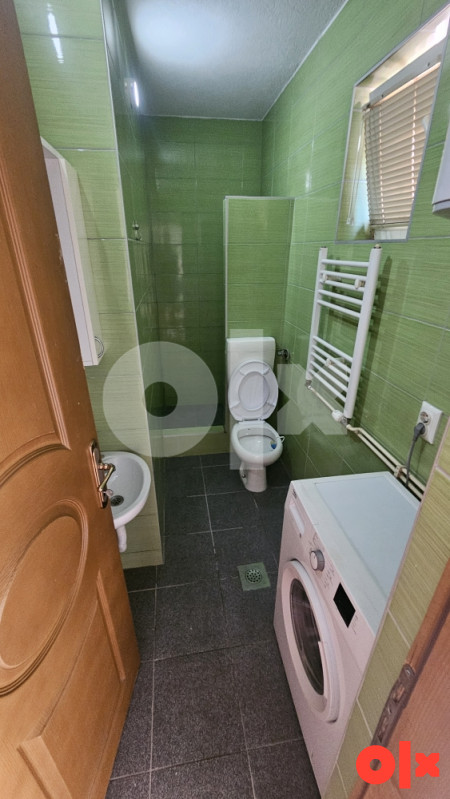 Izdaje se GARSONJERA 20m2 namještena.  Donji Mosnik 150m o OMEGE 3