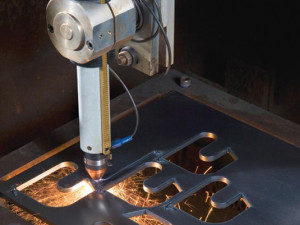 Laserskog rezanja metala i CNC plazma rezanja