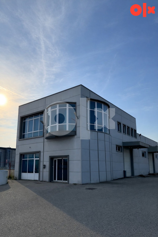 IZNAJMLJIVANJE HALA BANJA LUKA-LAKTASI 1100m2-800m2-600m2 TRANZIT 9