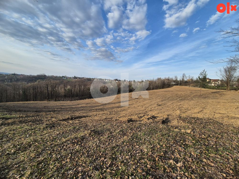 Placevi: 864m2 - 1540m2 -Gornja Česma/Krčmarice 4