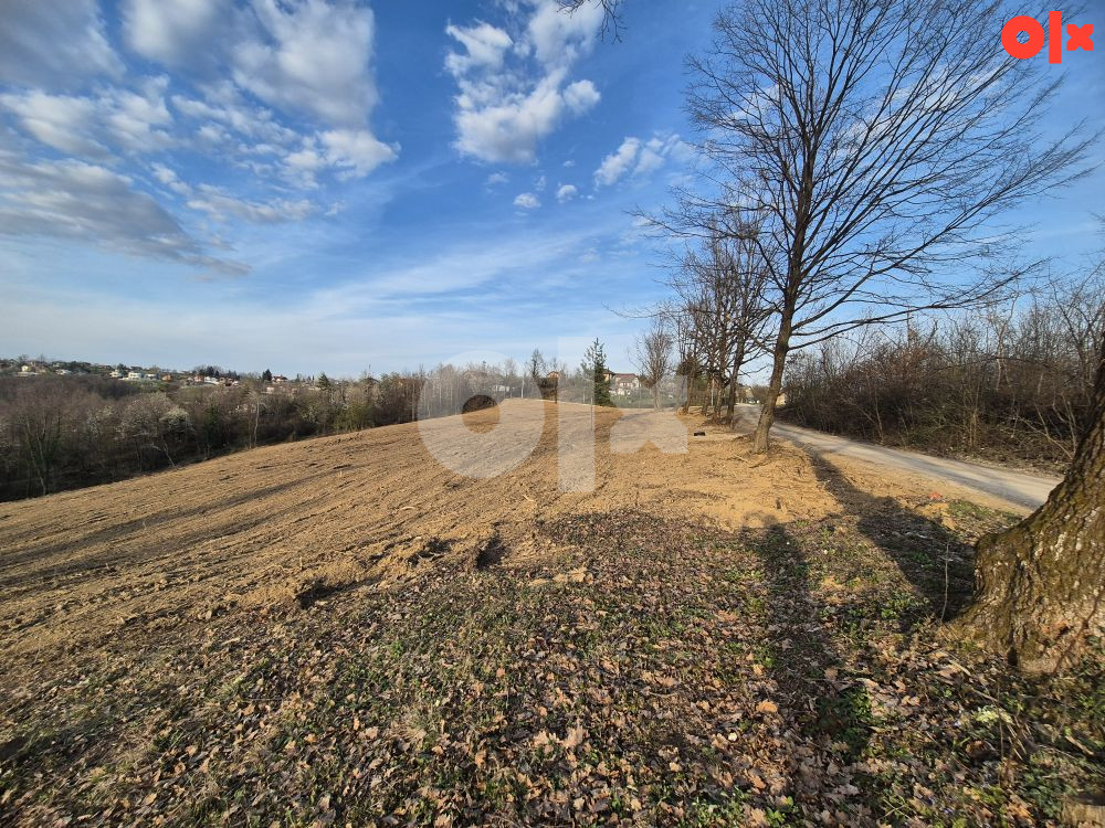 Placevi: 864m2 - 1540m2 -Gornja Česma/Krčmarice 5