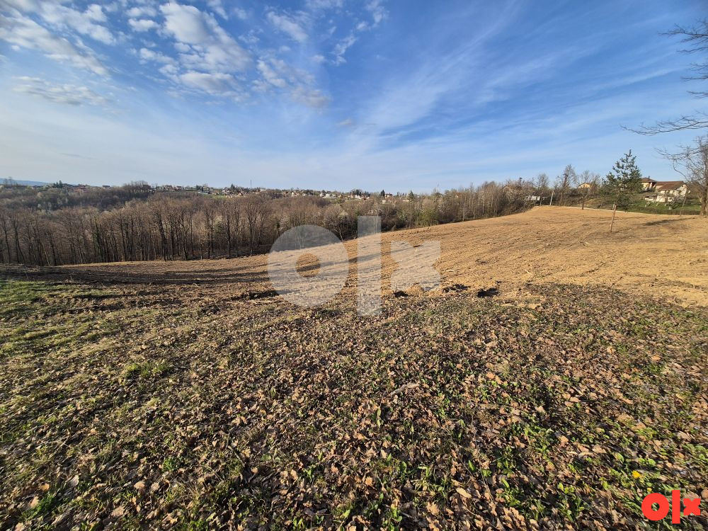 Placevi: 864m2 - 1540m2 -Gornja Česma/Krčmarice 10