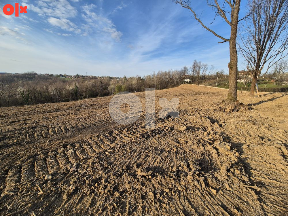 Placevi: 864m2 - 1540m2 -Gornja Česma/Krčmarice 12