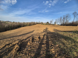 Placevi: 864m2 - 1540m2 -Gornja Česma/Krčmarice