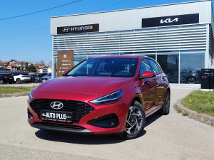Hyundai i30 Urban 1.5 benzin
