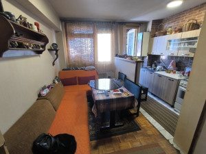 Useljiv stan od 61m2  u centru photo 3