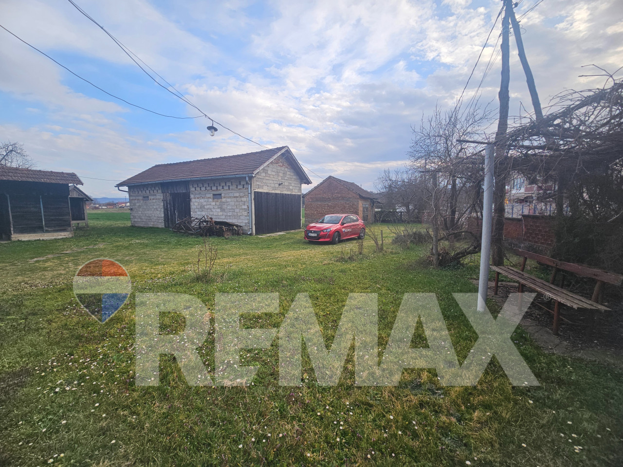 Odlična prilika- 4400m2 zemljišta sa kućom/Veliko Blaško 7