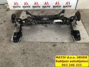 Most ZADNJI VW Passat B8 2,0 TDI 2015  MZ813