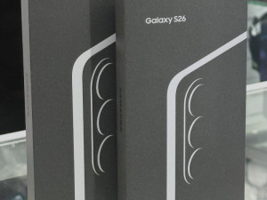 Galaxy S26 5G EU 12/512GB Novo Zapakovano Garancija 1 Godina