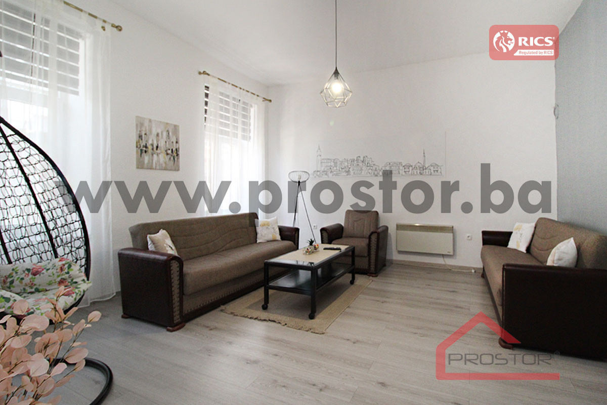 PROSTOR prodaje: Dvosoban stan, 64m2, Marijin Dvor 3