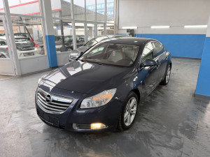 Opel Insignia 2.0 CDTI 2010 Godina !