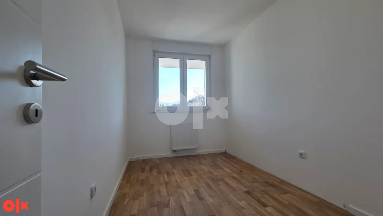 Dvosoban stan Istočno Sarajevo /39m2/ Nova Dobrinja 2