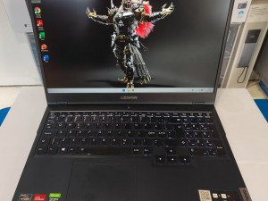 Lenovo Legion 5 Gaming RTX 3060 / 16GB / 1TB SSD / 165Hz
