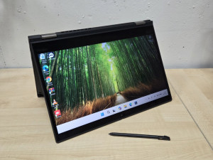 Lenovo ThinkPad X390 Yoga Touch i7; 16GB RAM; 512GB SSD